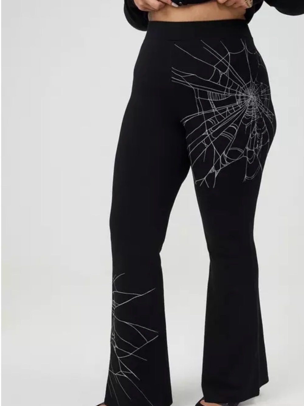 NWOT TORRID Full Length Web Flare Legging SIZE 2X - Picture 2 of 4